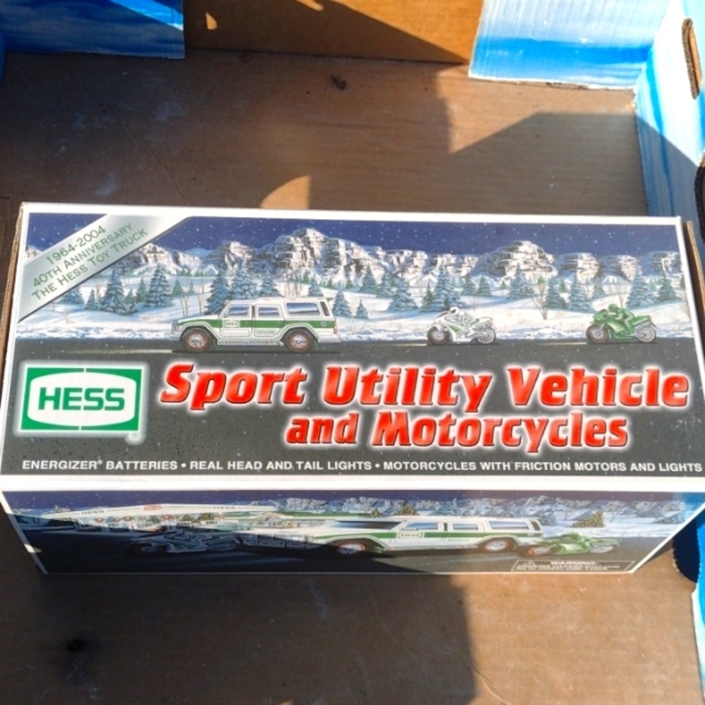Hess  SUV& Motorcycle (new)